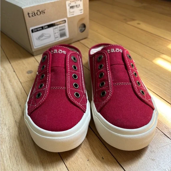 NIB Taos Canvas EZ Soul Slide Sneakers 7.5 - Picture 8 of 12